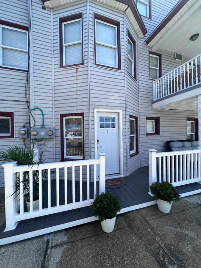 Ultra Modern - Entire 3 Bedroom Apartment - 5 Min Walk To The Beach Wildwood Exterior foto